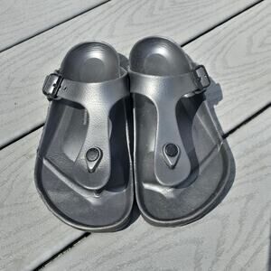 Birkenstock Women's Gizeh Essentials Metallic Anthracite, Size 6 - 6.5
